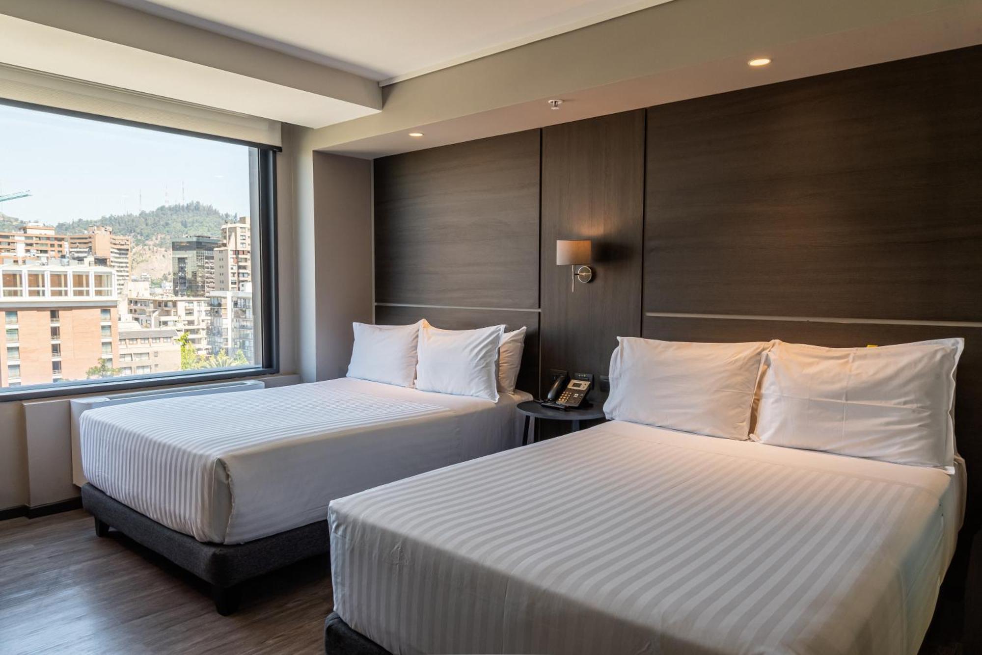 Hotel Ola Santiago Providencia, Tapestry Collection By Hilton Extérieur photo